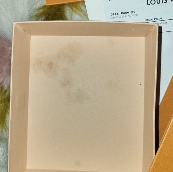 Louis Vuitton damier Checkered Slender Wallet - Picture 9 of 9